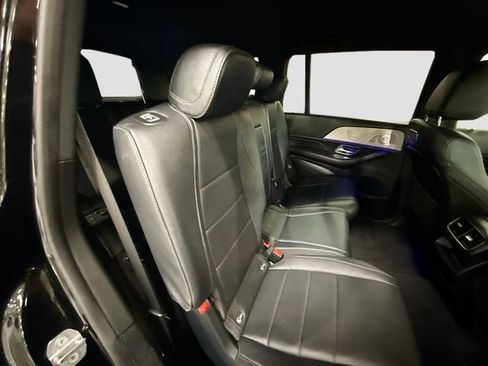 Used 2020 Mercedes-Benz GLS 450 4MATIC image 31