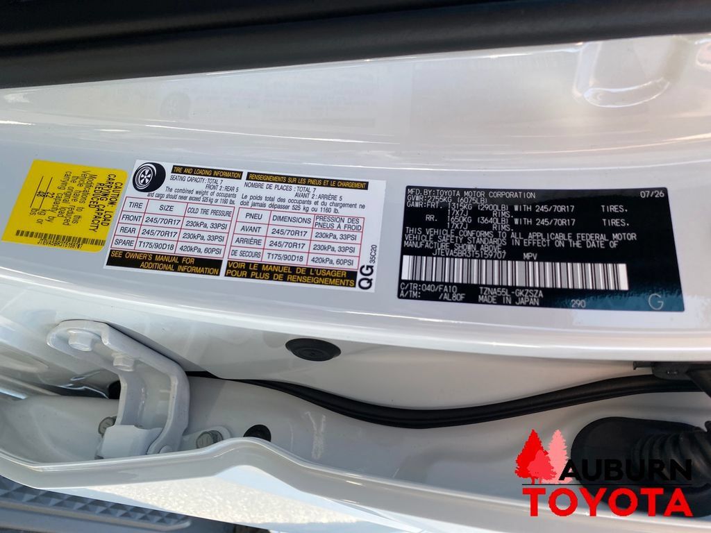 New 2026 Toyota 4Runner SR5 AWD/4WD image 25