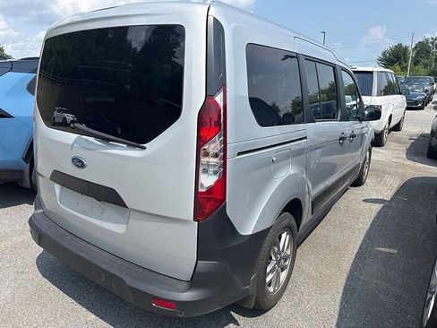 Used 2022 Ford Transit Connect XL FWD image 5