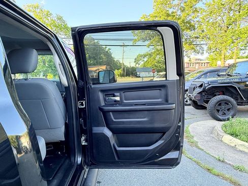Used 2017 RAM 2500 Tradesman w/ Popular Equipment Group AWD/4WD image 16