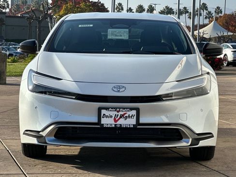 New 2026 Toyota Prius Plug-In Hybrid image 10