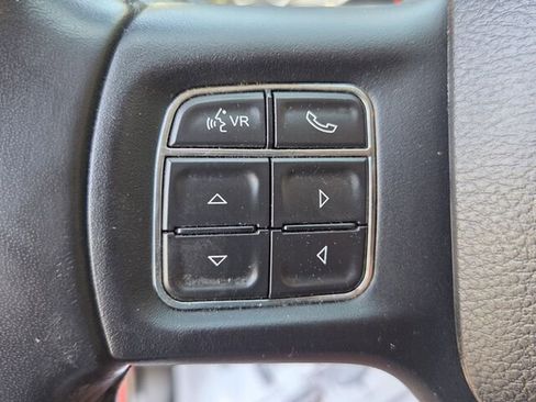 Used 2019 RAM 1500 Big Horn AWD/4WD image 25