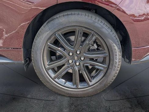 Used 2024 Ford Edge ST-Line image 12