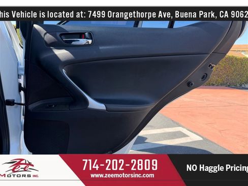 Used 2011 Lexus IS 250 w/ Premium Pkg Value Edition image 29