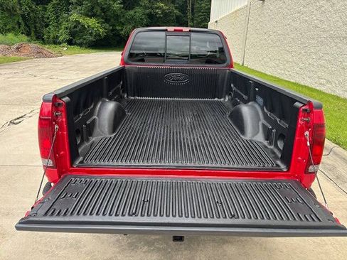 Used 2002 Ford F150 Lariat AWD/4WD image 18