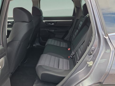 Used 2018 Honda CR-V LX image 10