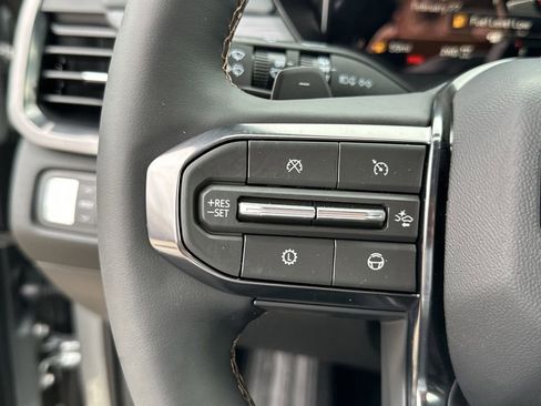 New 2026 GMC Acadia AT4 w/ Super Cruise Package image 21