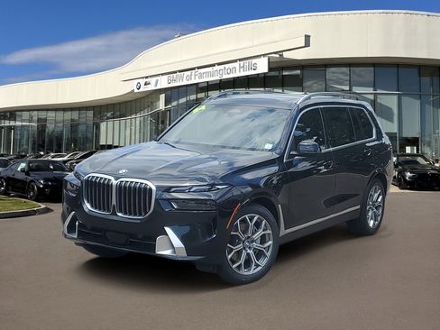 Certified 2024 BMW X7 xDrive40i w/ Premium Package AWD/4WD image 1
