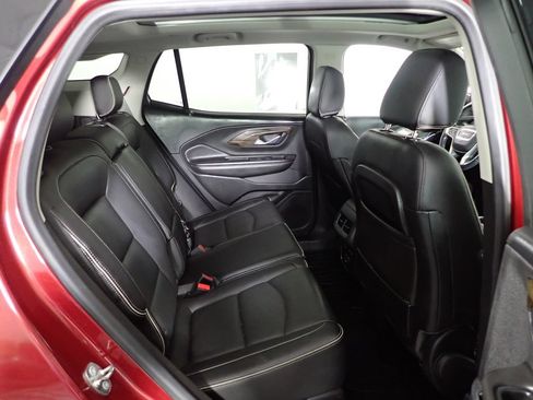Used 2019 GMC Terrain Denali w/ Advanced Safety Package AWD/4WD image 39