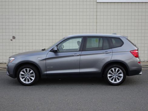Used 2017 BMW X3 xDrive28i AWD/4WD image 4