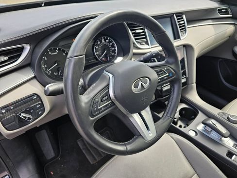 Used 2024 INFINITI QX50 Luxe AWD/4WD image 25