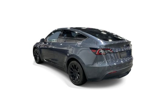 Certified 2023 Tesla Model Y Long Range AWD/4WD image 4
