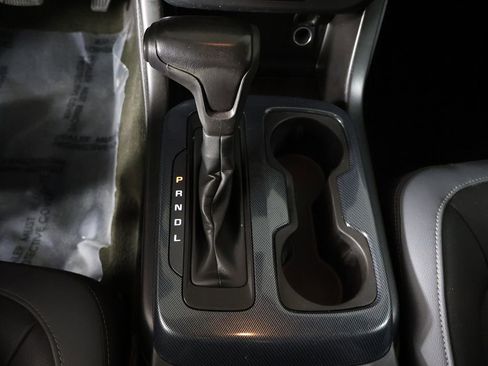 Used 2017 Chevrolet Colorado Z71 RWD image 39