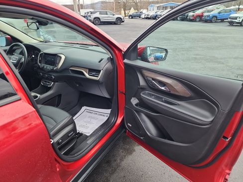 Certified 2024 GMC Terrain Denali w/ Denali Premium Package image 38