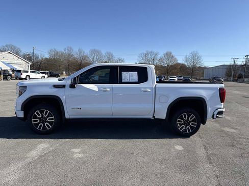 Used 2024 GMC Sierra 1500 AT4 w/ Technology Package image 8