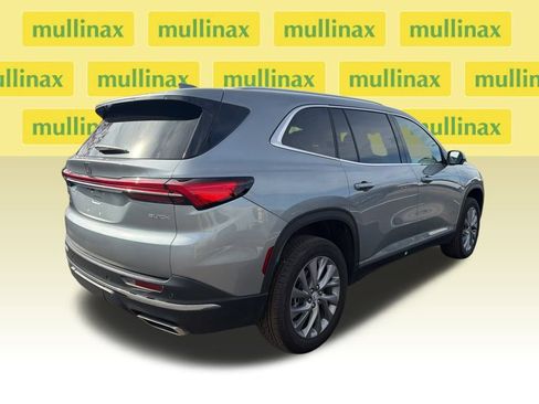 Used 2025 Buick Enclave Preferred image 49
