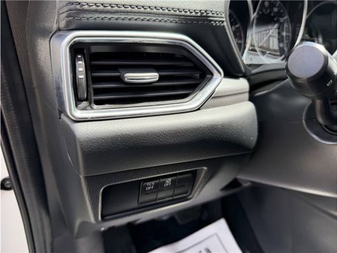Used 2018 MAZDA CX-5 Touring FWD image 37