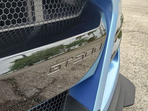 Used 2022 Ford Mustang Shelby GT500 w/ Carbon Fiber Track Pack image 12