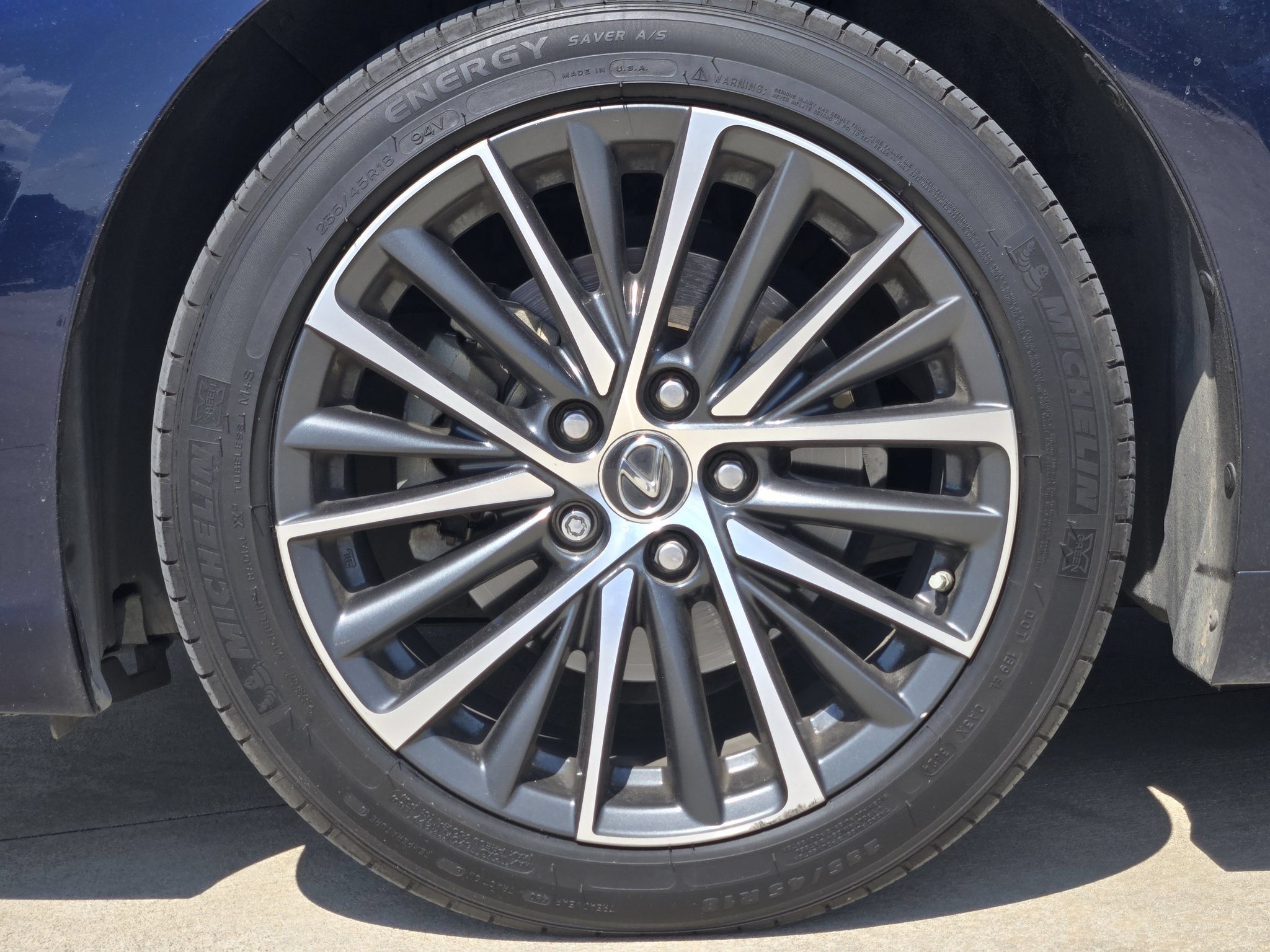 Used 2022 Lexus ES 350 w/ Premium Package FWD image 11
