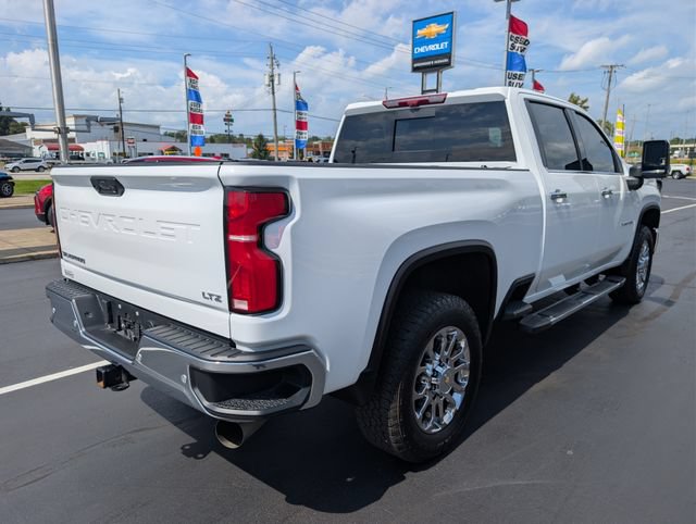 Used 2026 Chevrolet Silverado 3500 LTZ w/ LTZ Premium Package AWD/4WD image 5