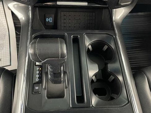 Used 2023 Ford F150 Lariat w/ Equipment Group 502A High image 43