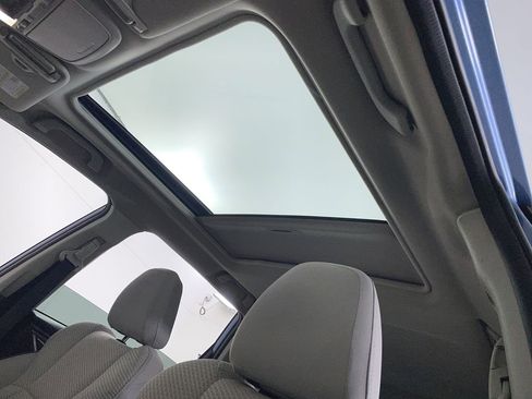 Used 2020 Subaru Forester Premium AWD/4WD image 19