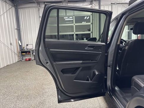Used 2021 Volkswagen Atlas SEL Premium AWD/4WD image 14