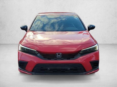 Used 2023 Honda Civic Sport image 2
