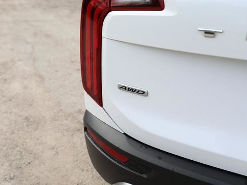 Used 2020 Kia Telluride SX w/ SX Prestige Package image 9