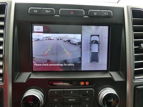 Used 2021 Ford F350 Platinum image 34