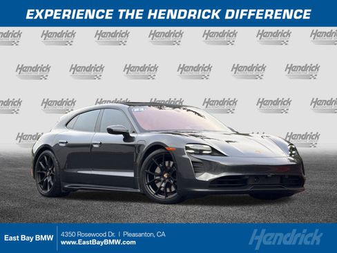 Used 2023 Porsche Taycan GTS image 1