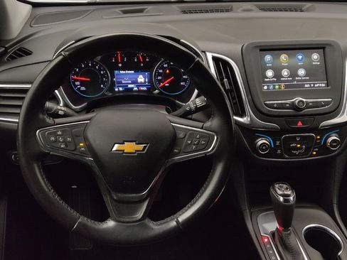Used 2019 Chevrolet Equinox LT w/ LPO, Cargo Package FWD image 22