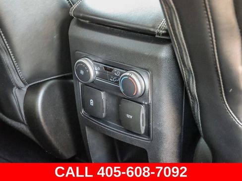 Used 2021 Ford Explorer XLT w/ Equipment Group 202A AWD/4WD image 24