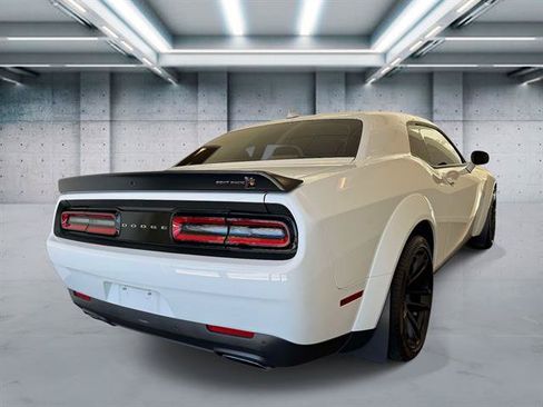 Used 2022 Dodge Challenger R/T Scat Pack RWD image 24