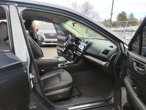 Used 2016 Subaru Legacy 2.5i Limited image 23