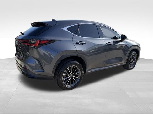 Used 2025 Lexus NX 250 250 Base w/ Towing Package (2000 Lbs) image 8