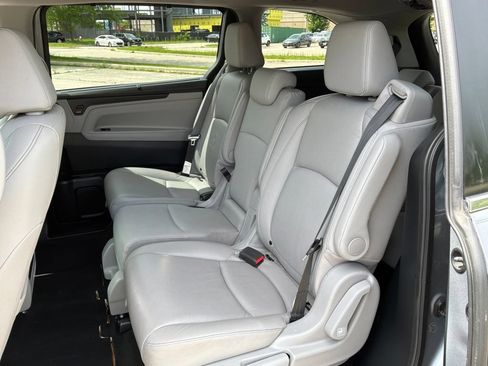 Used 2023 Honda Odyssey EX-L image 20
