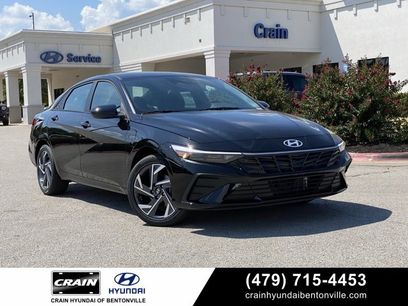 New 2025 Hyundai Elantra SEL