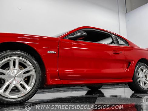 Used 1998 Ford Mustang GT image 19