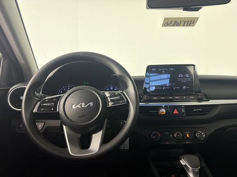 Certified 2023 Kia Forte LXS w/ LXS Technology Package image 15