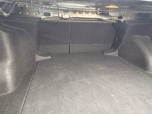 Used 2022 Toyota Corolla LE image 27