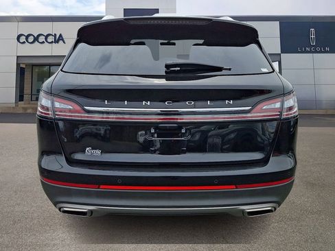 Used 2023 Lincoln Nautilus Reserve w/ Equipment Group 201A image 5