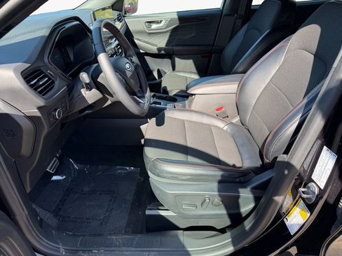Used 2024 Ford Escape ST-Line w/ Tech Pack #1 AWD/4WD image 15