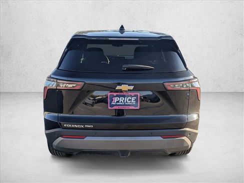 Used 2025 Chevrolet Equinox LT image 6