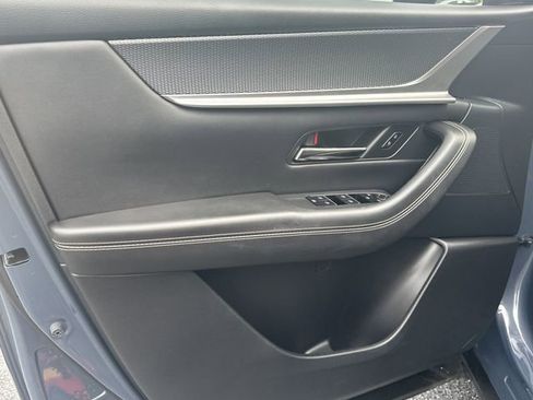 Used 2025 MAZDA CX-70 Plug-In Hybrid w/ Premium Plus image 4