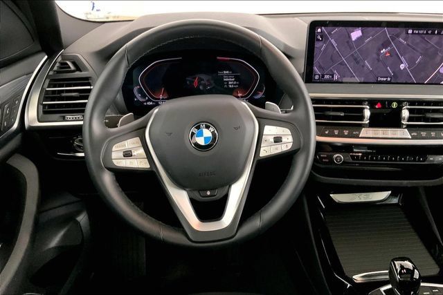 Used 2024 BMW X3 xDrive30i w/ Premium Package AWD/4WD image 3