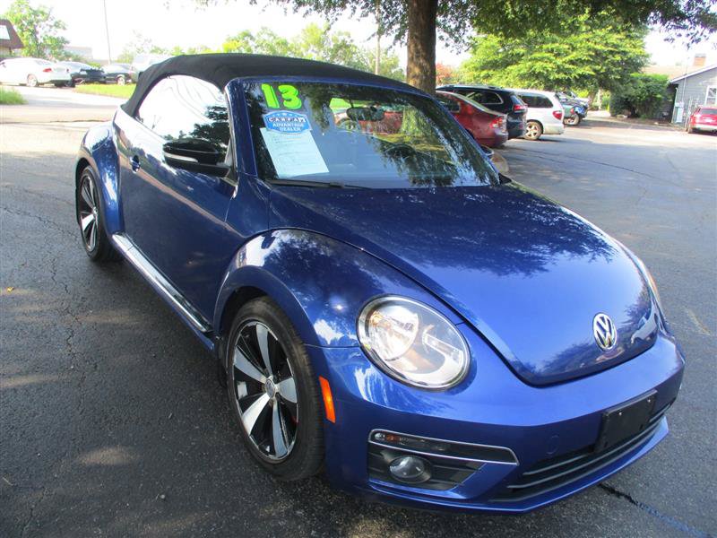 Used 2013 Volkswagen Beetle 2.0T FWD image 21