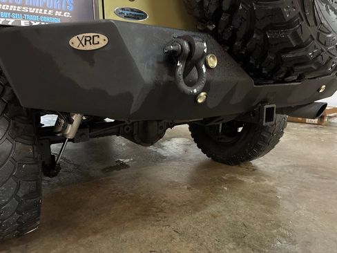 Used 2013 Jeep Wrangler Unlimited Rubicon image 18