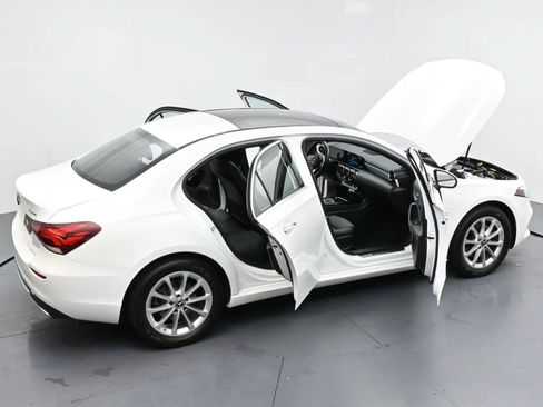 Used 2019 Mercedes-Benz A 220 4MATIC image 36