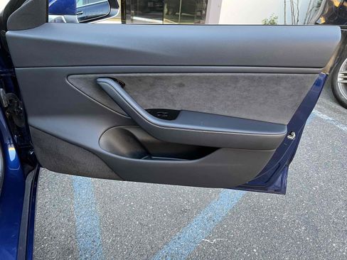 Used 2018 Tesla Model 3 Long Range image 55